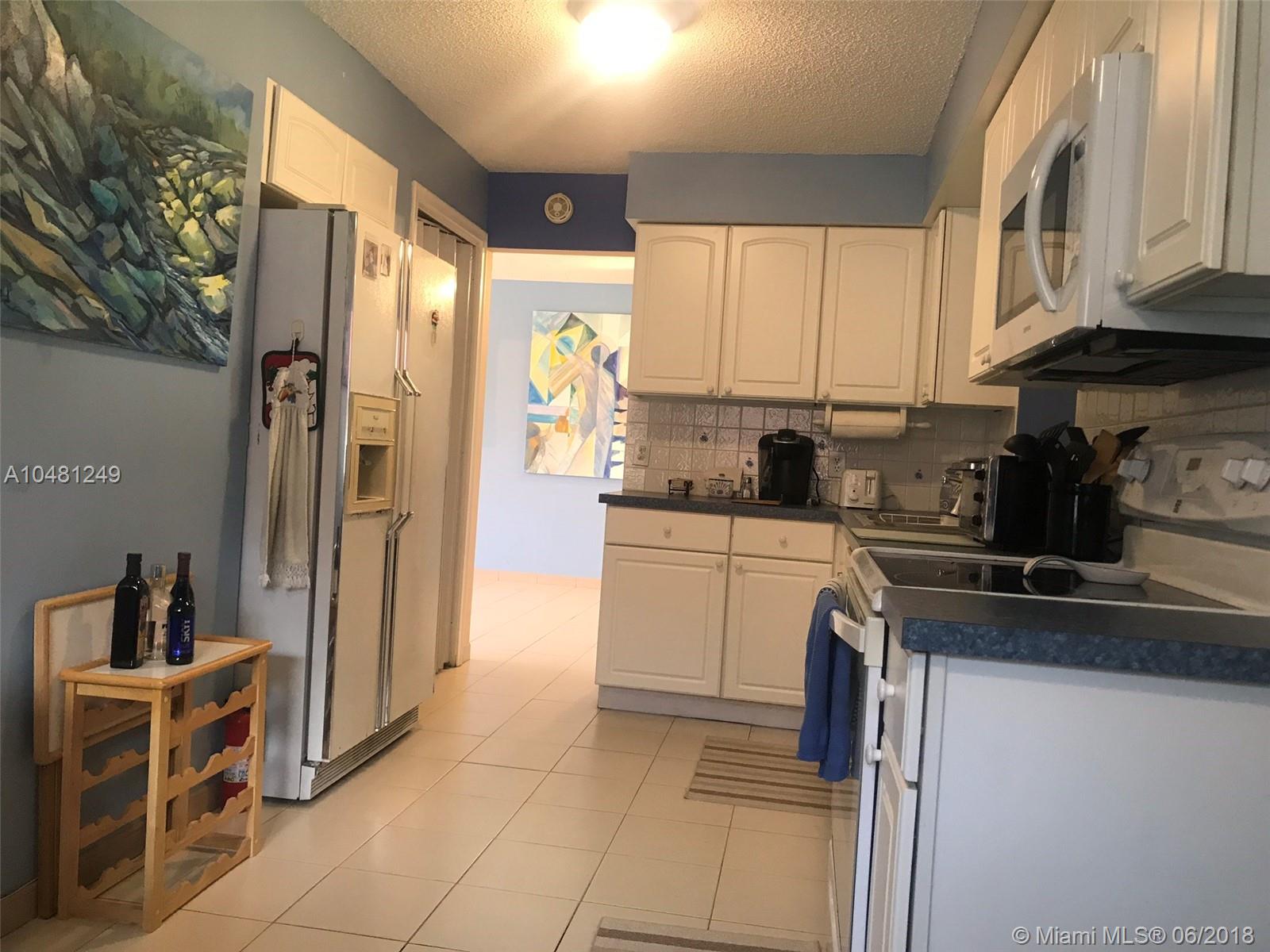 KNOLLS 4 SEC - Residential