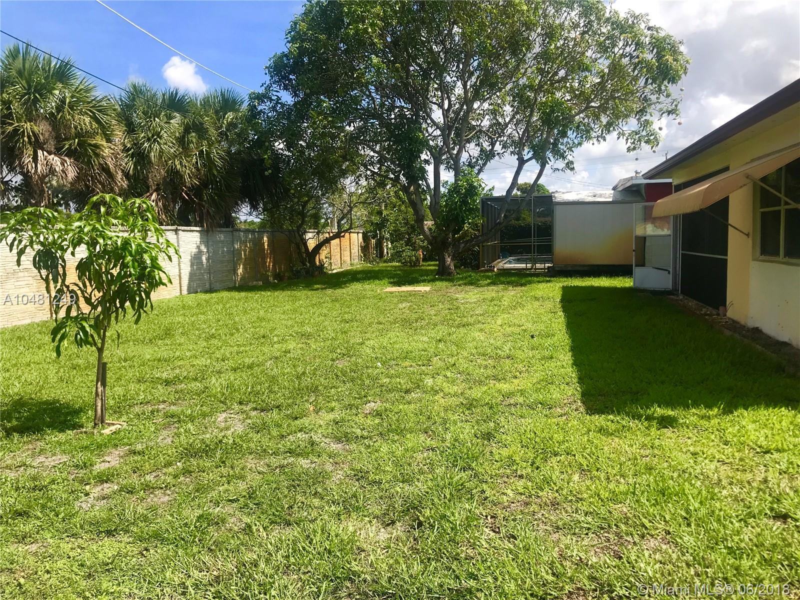 KNOLLS 4 SEC - Residential