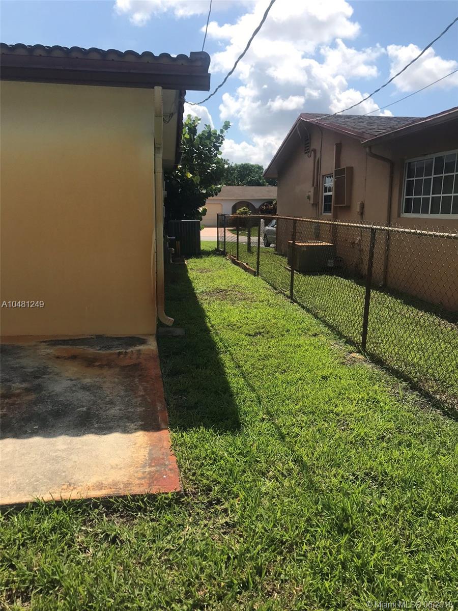 KNOLLS 4 SEC - Residential