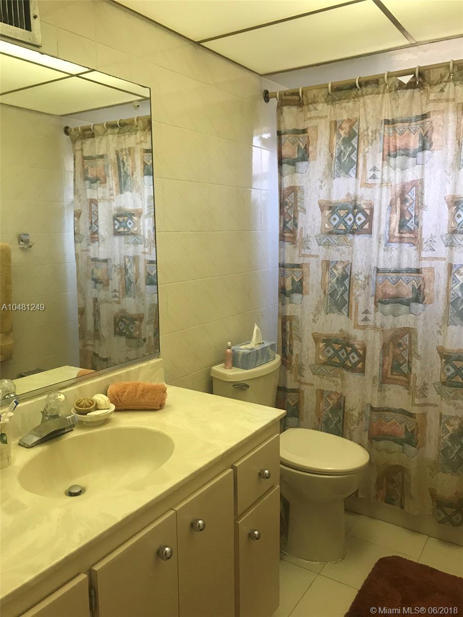 KNOLLS 4 SEC - Residential