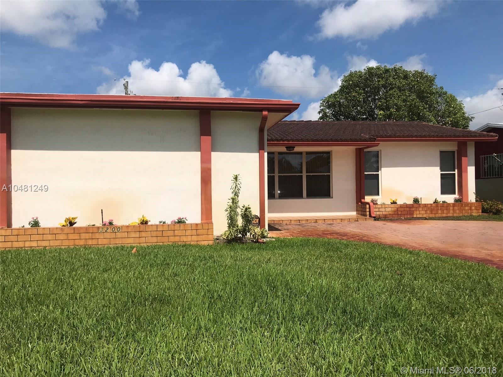 KNOLLS 4 SEC - Residential