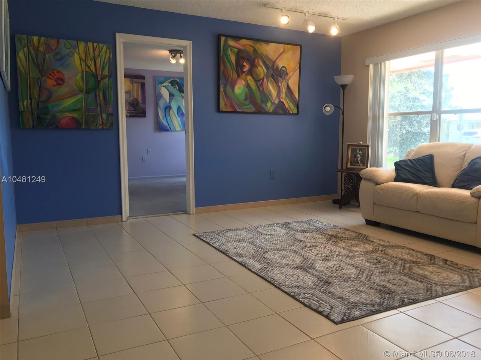 KNOLLS 4 SEC - Residential