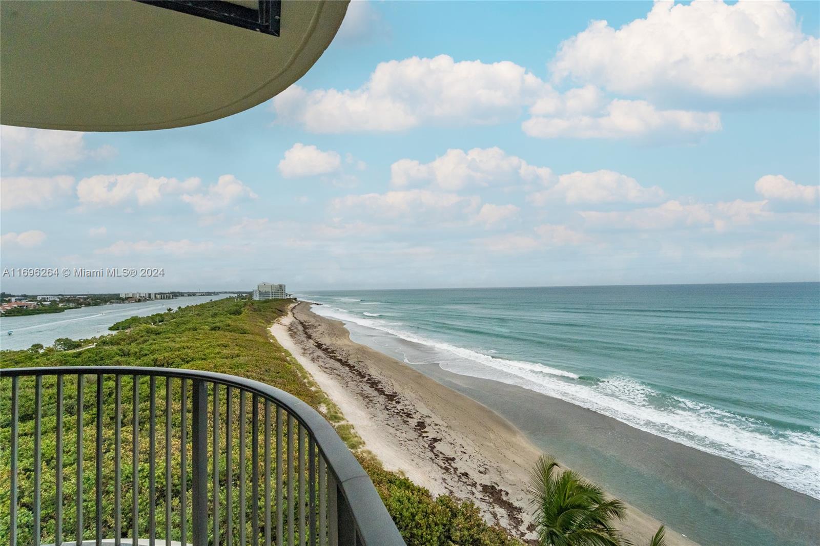 TEQUESTA TOWERS CONDO - Residential