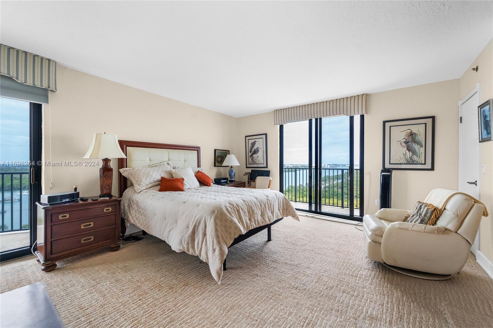 TEQUESTA TOWERS CONDO - Residential