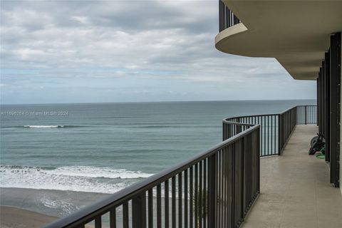 A home in Tequesta