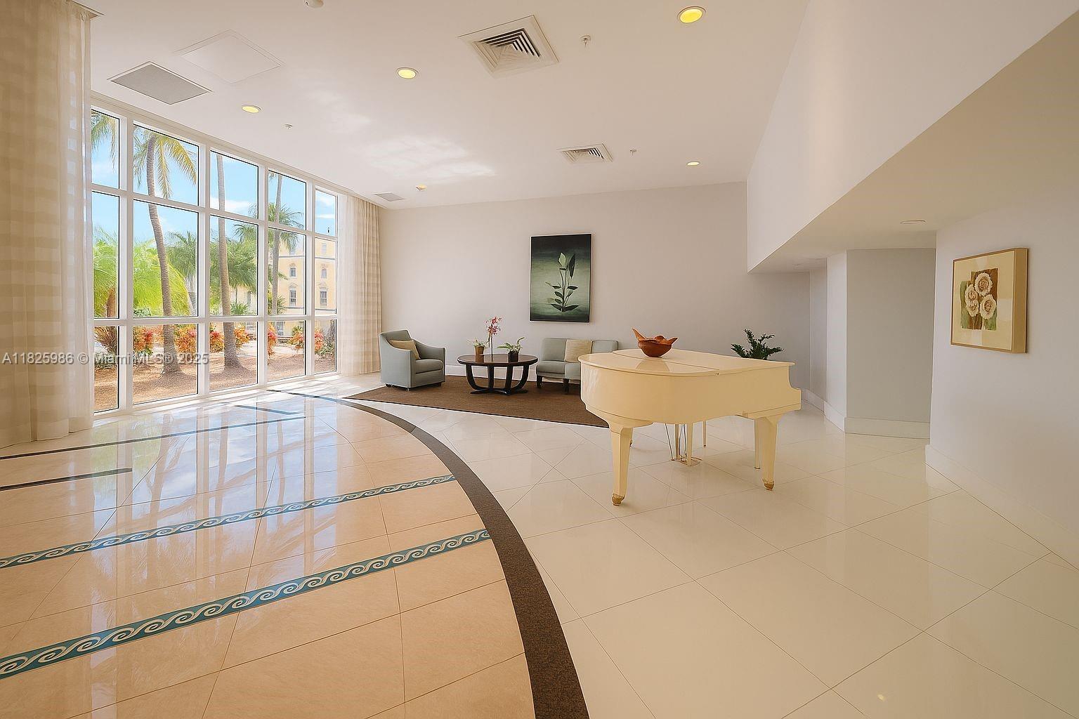 LA GORCE PALACE CONDO - Residential