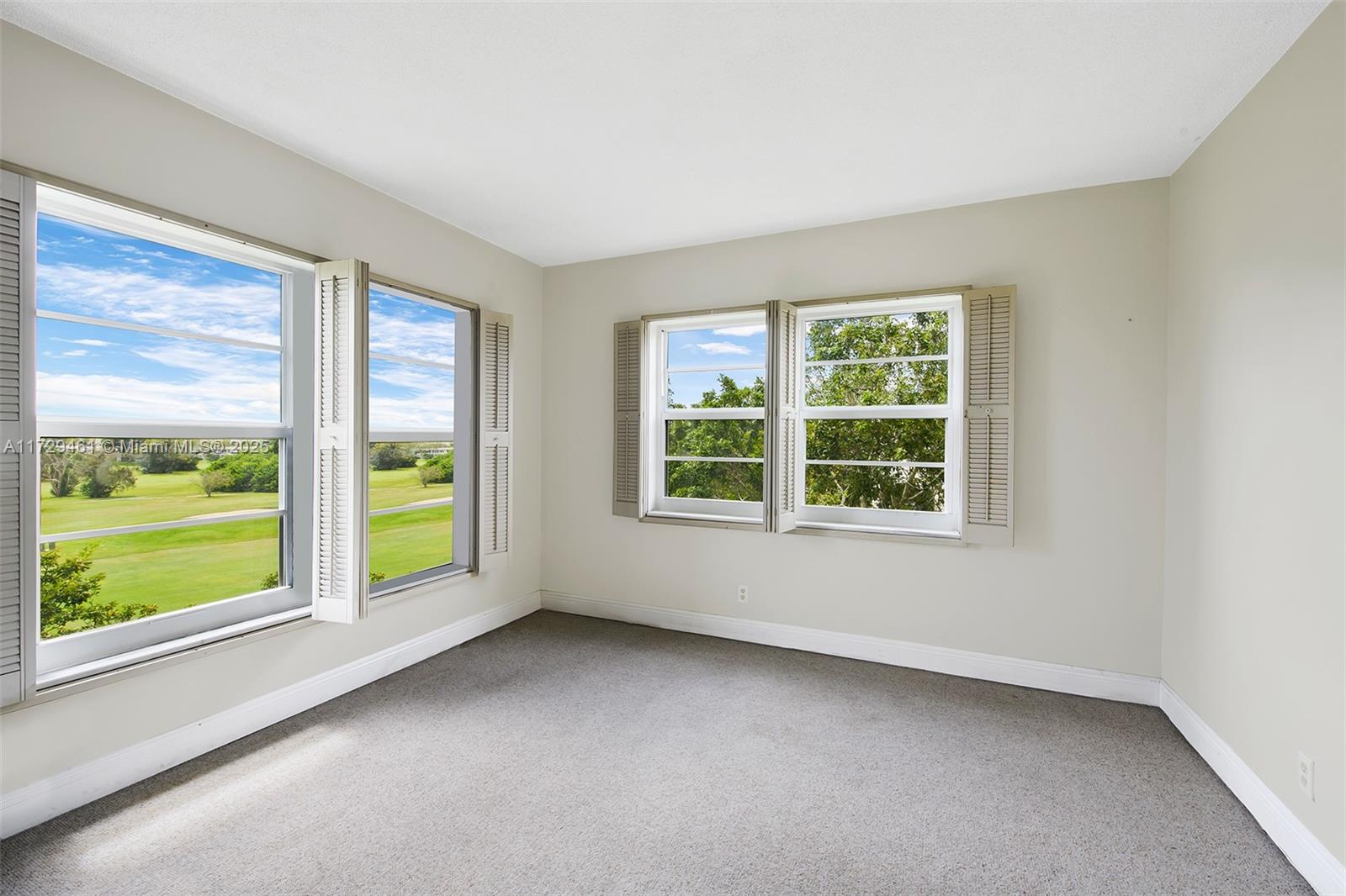 PALM-AIRE COUNTRY CLUB CO - Residential