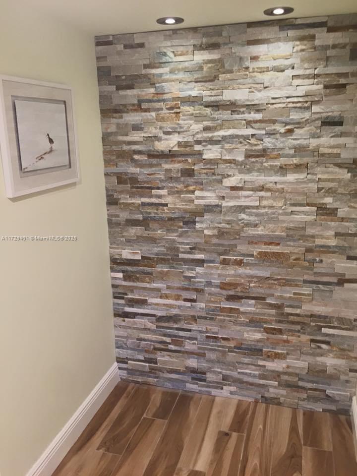 PALM-AIRE COUNTRY CLUB CO - Residential