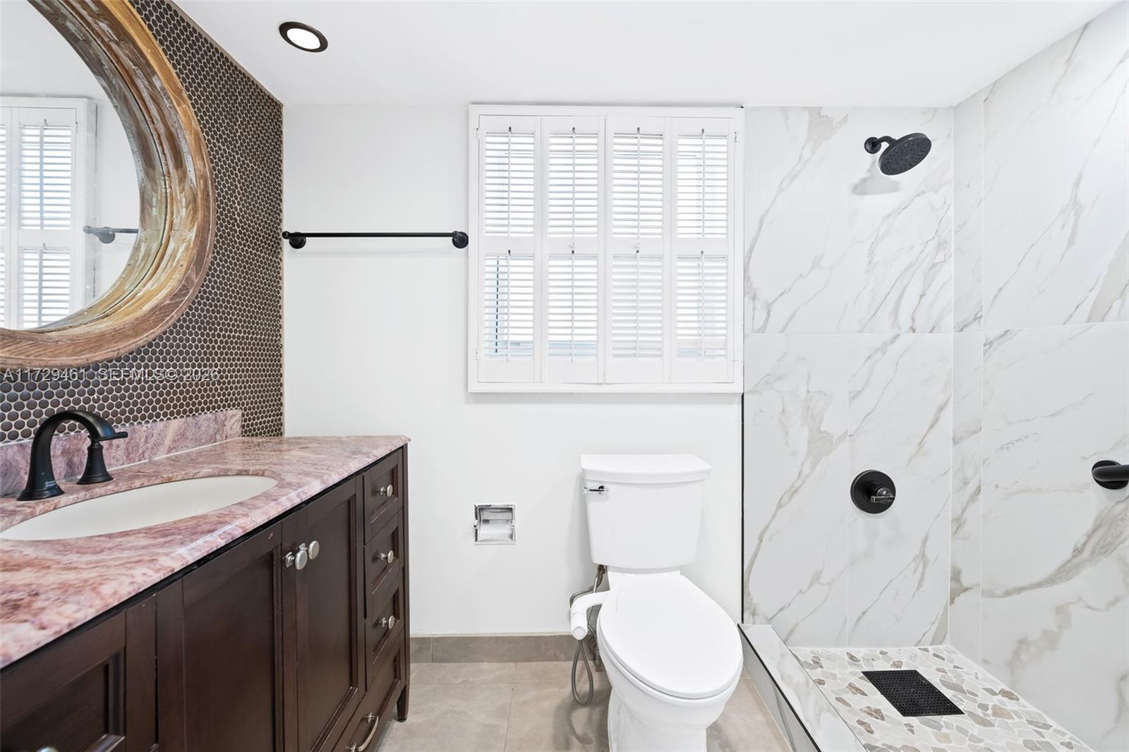 PALM-AIRE COUNTRY CLUB CO - Residential