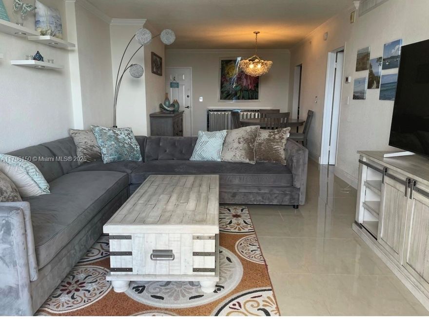 beautiful 1/11/2 condo on the ocean offered turnkey  with magnificent views of the intracoastal. Condo has marble floors, updated kitchen  bathrooms with beautiful furniture in a full amenities building with huge heated pool, fully equipped gym and 24 hour valet. 
Condo is walking distance to famous hollywood boardwalk with its many restaurants and cafes on the ocean.