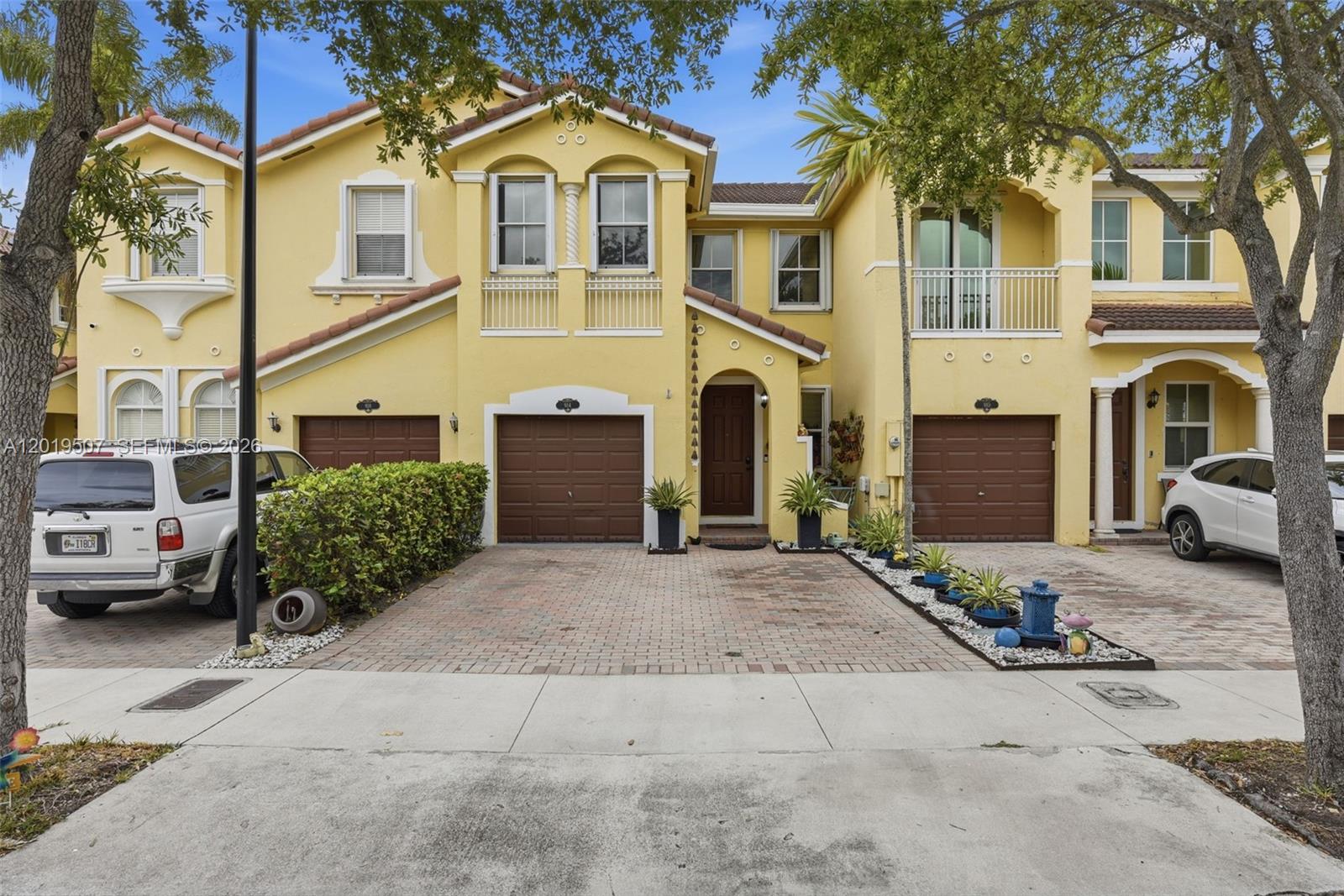 GRAND LAKES PHASE I - Residential