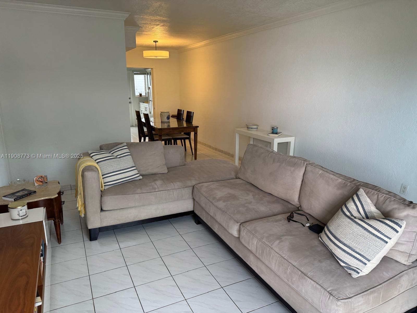 THE LIDO CONDO - Residential Lease