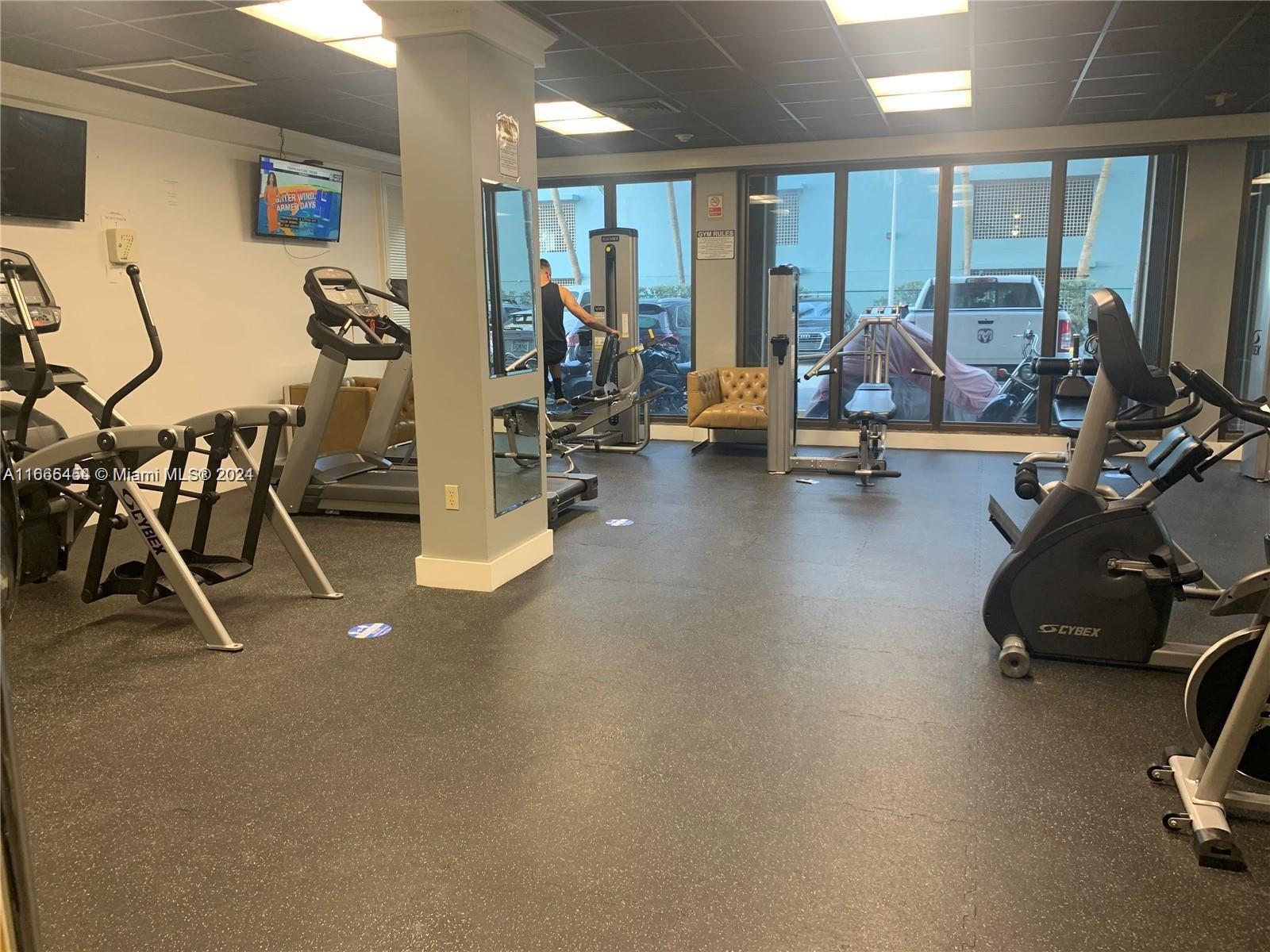 KENNEDY HOUSE CONDO - Residential