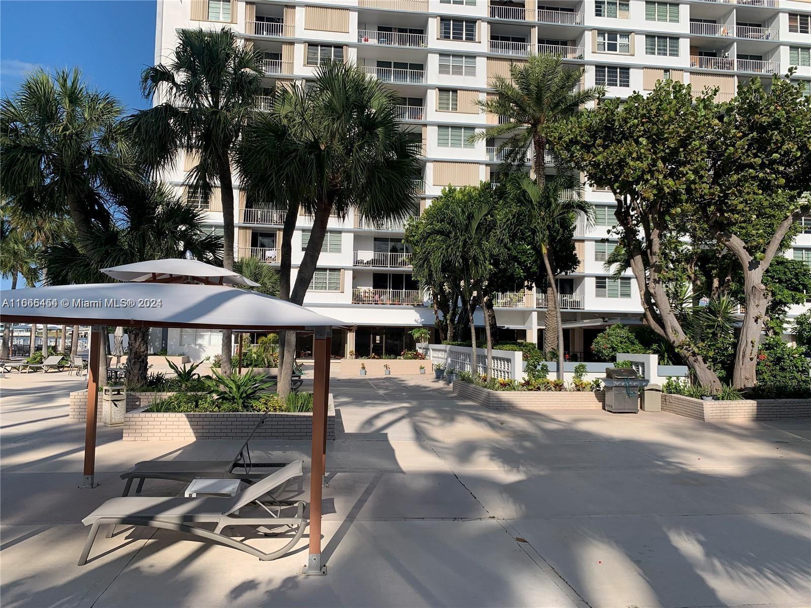 KENNEDY HOUSE CONDO - Residential