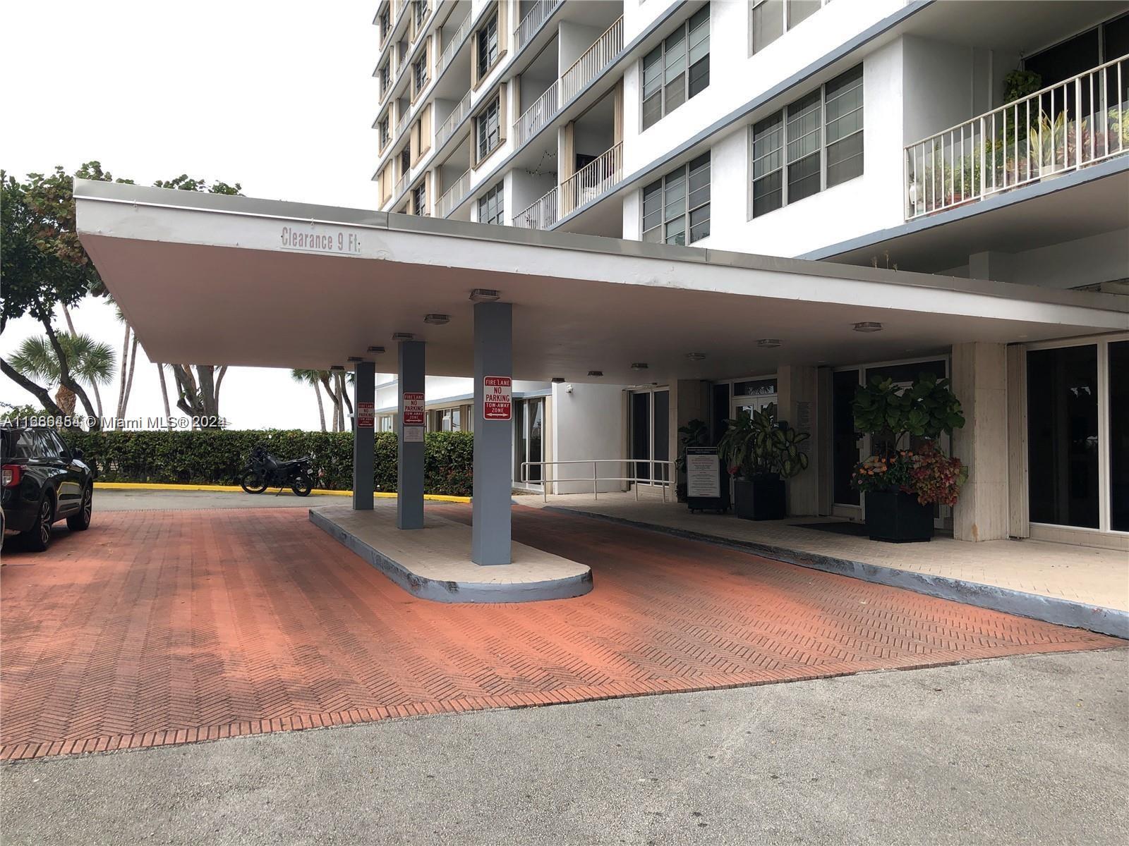 KENNEDY HOUSE CONDO - Residential