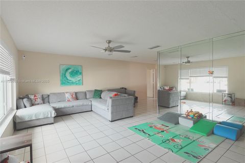 A home in Deerfield Beach