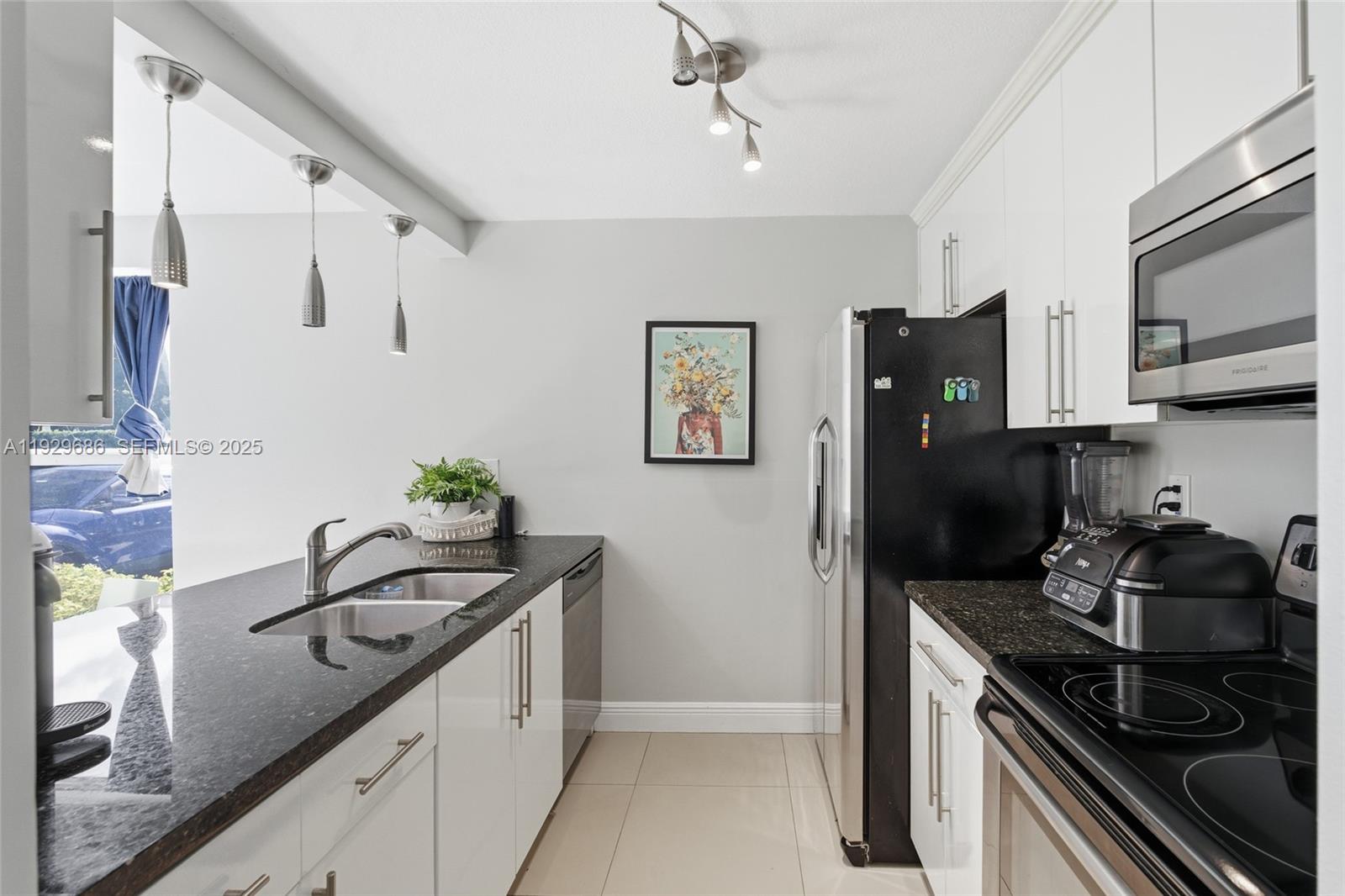 CORAL WAY GARDENS CONDO - Residential Lease