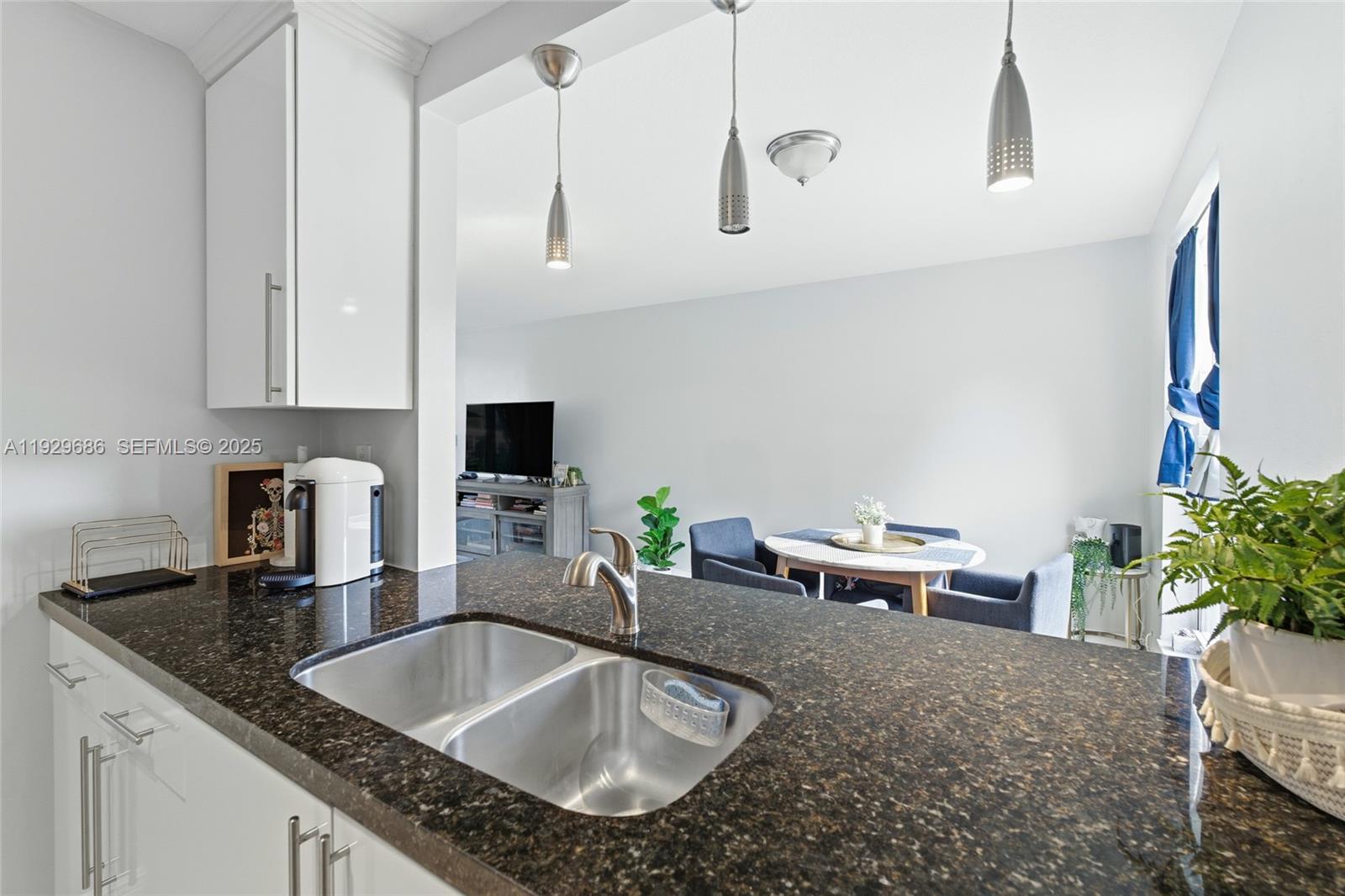 CORAL WAY GARDENS CONDO - Residential Lease