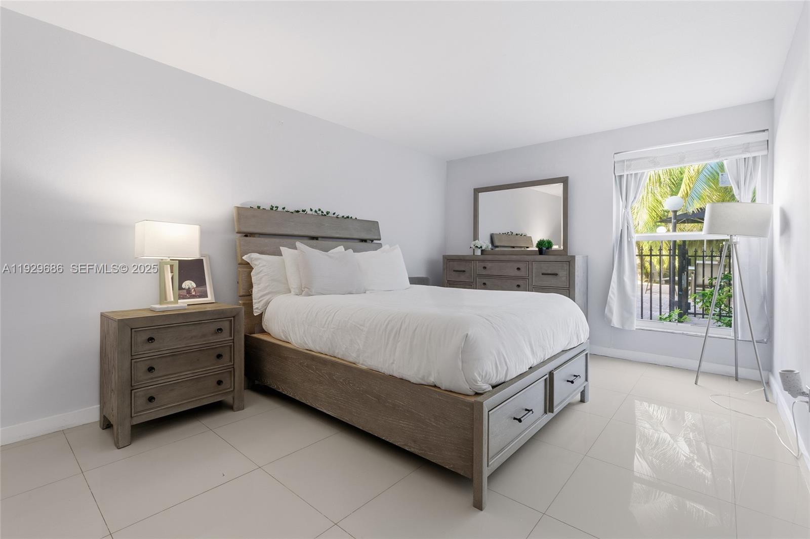 CORAL WAY GARDENS CONDO - Residential Lease