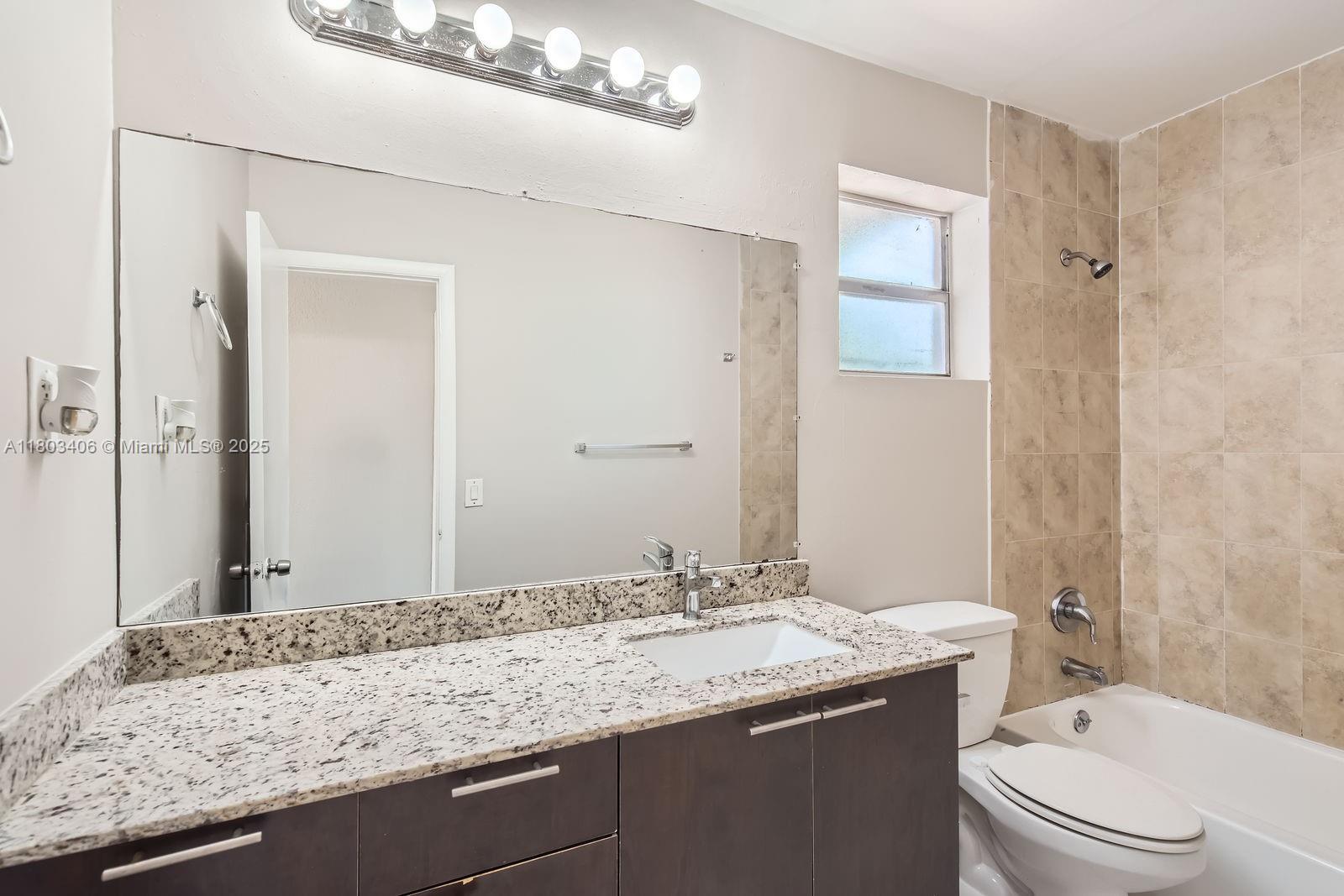 ORIOLE ESTATES SEC 8 - Residential