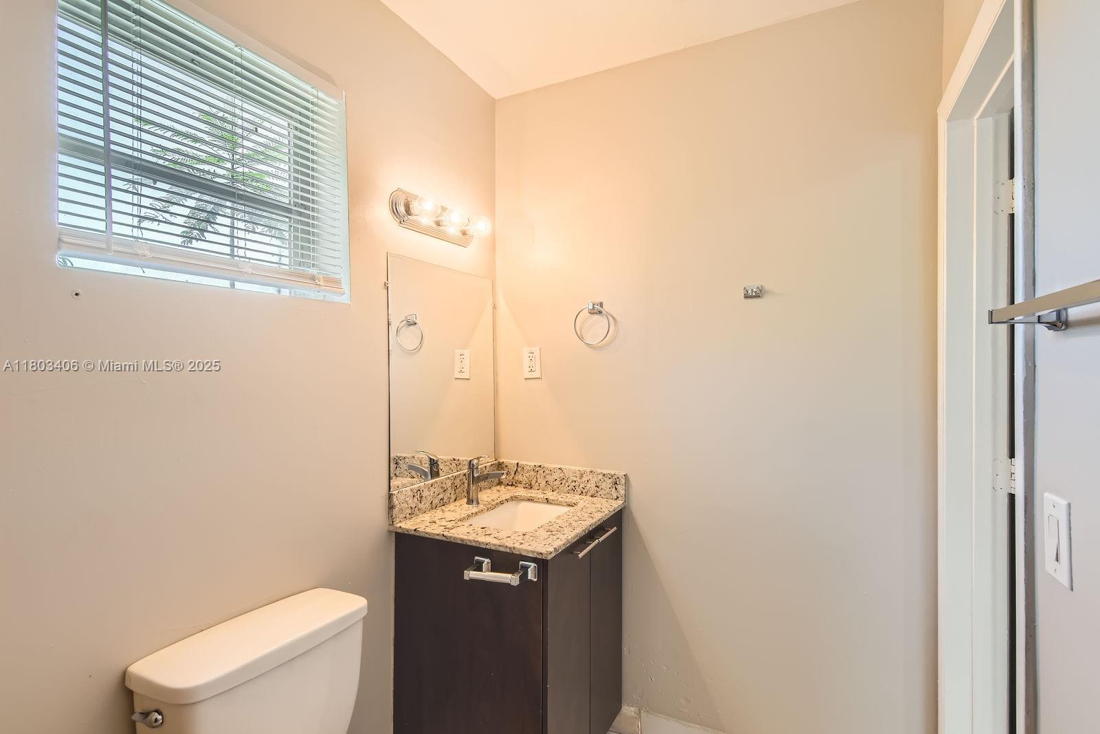 ORIOLE ESTATES SEC 8 - Residential