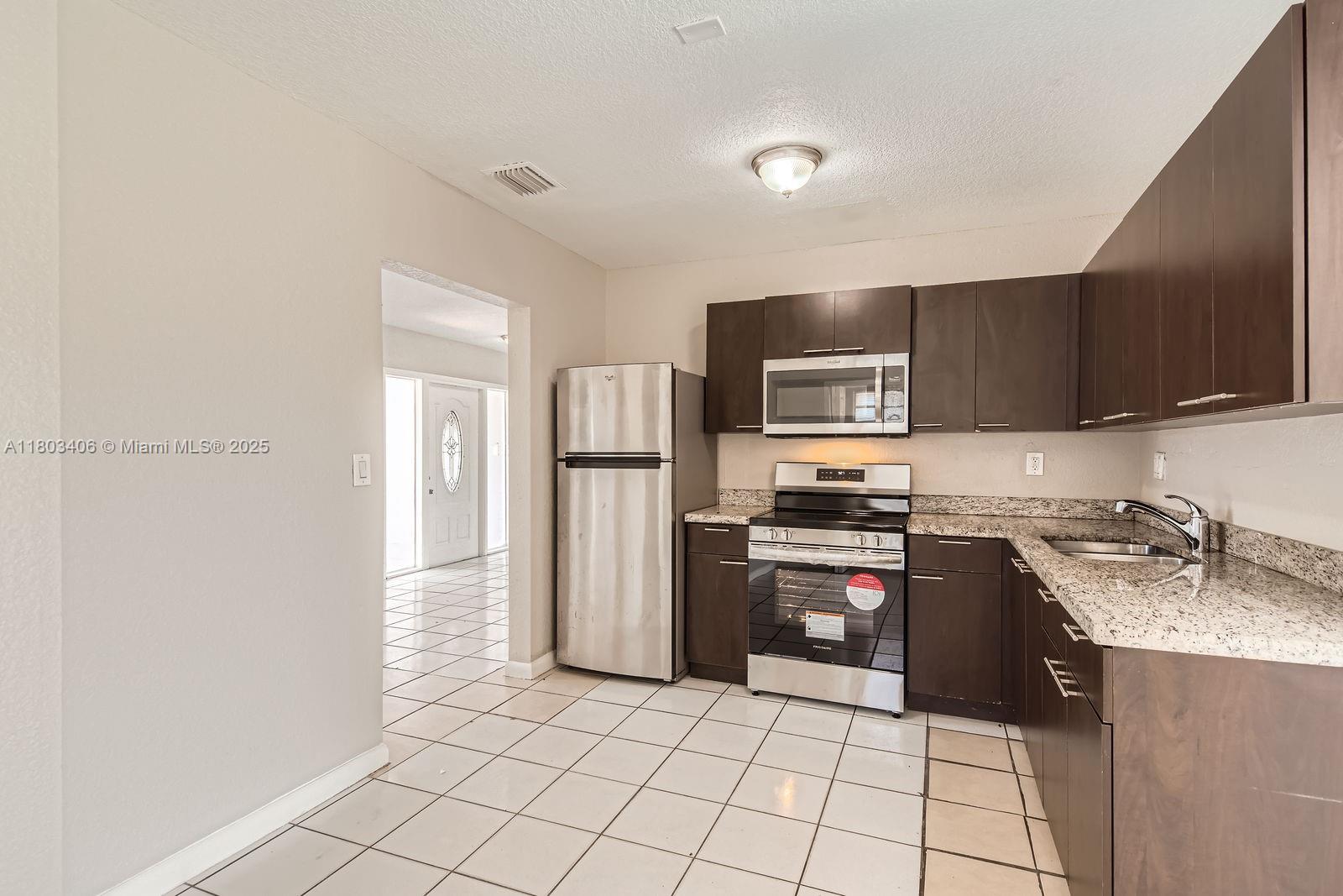 ORIOLE ESTATES SEC 8 - Residential