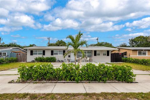 200 SW 69th Ter Pembroke Pines FL 33023
