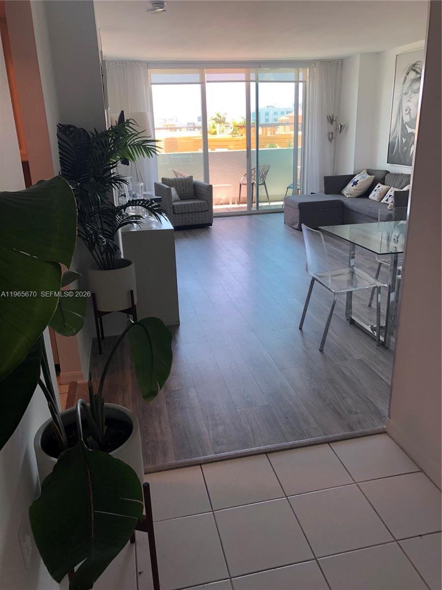 View photos, virtual tours, details... 90 Alton Rd 607