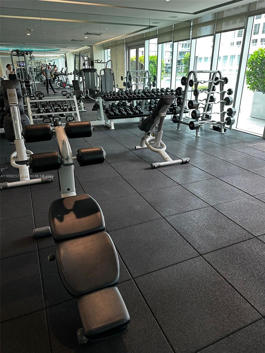 500 BRICKELL EAST - Residential