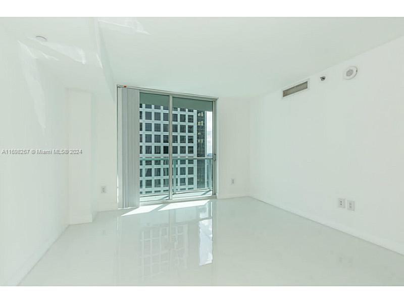 500 BRICKELL EAST - Residential