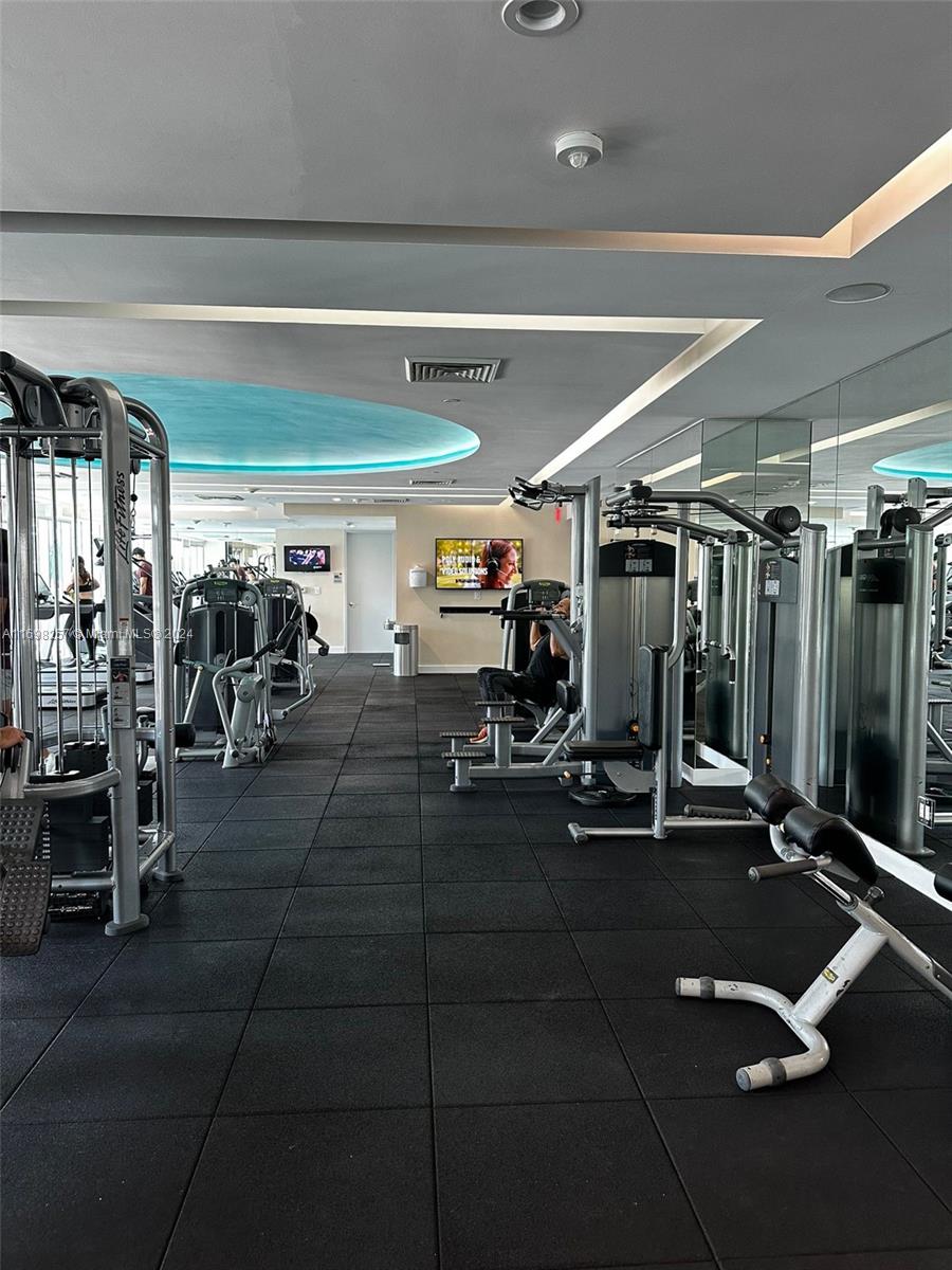 500 BRICKELL EAST - Residential