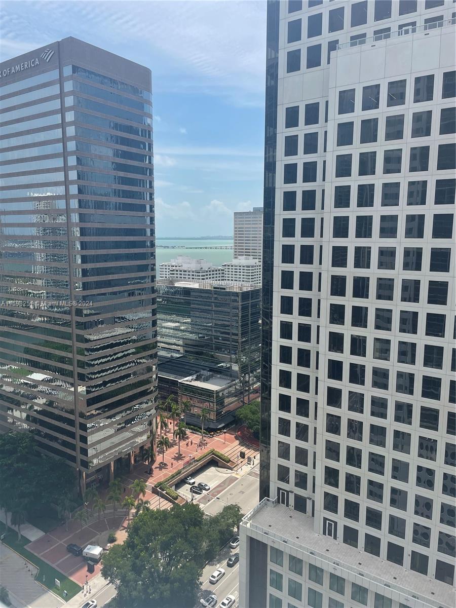 500 BRICKELL EAST - Residential