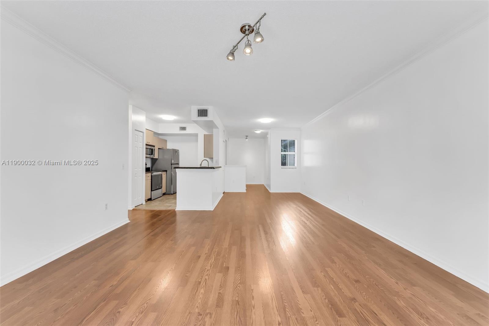 AVENTINE AT MIRAMAR CONDO - Residential Lease