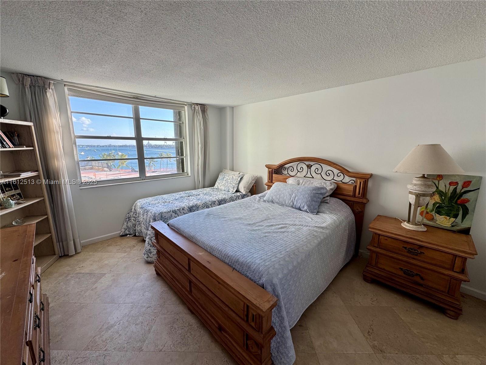 ISLAND TERRACE CONDO - Residential