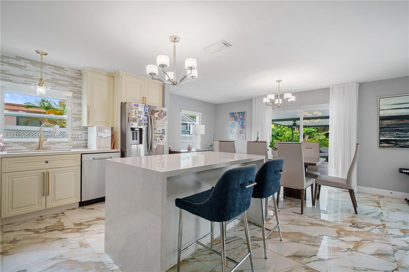 DEER RUN SPRINGS - Residential