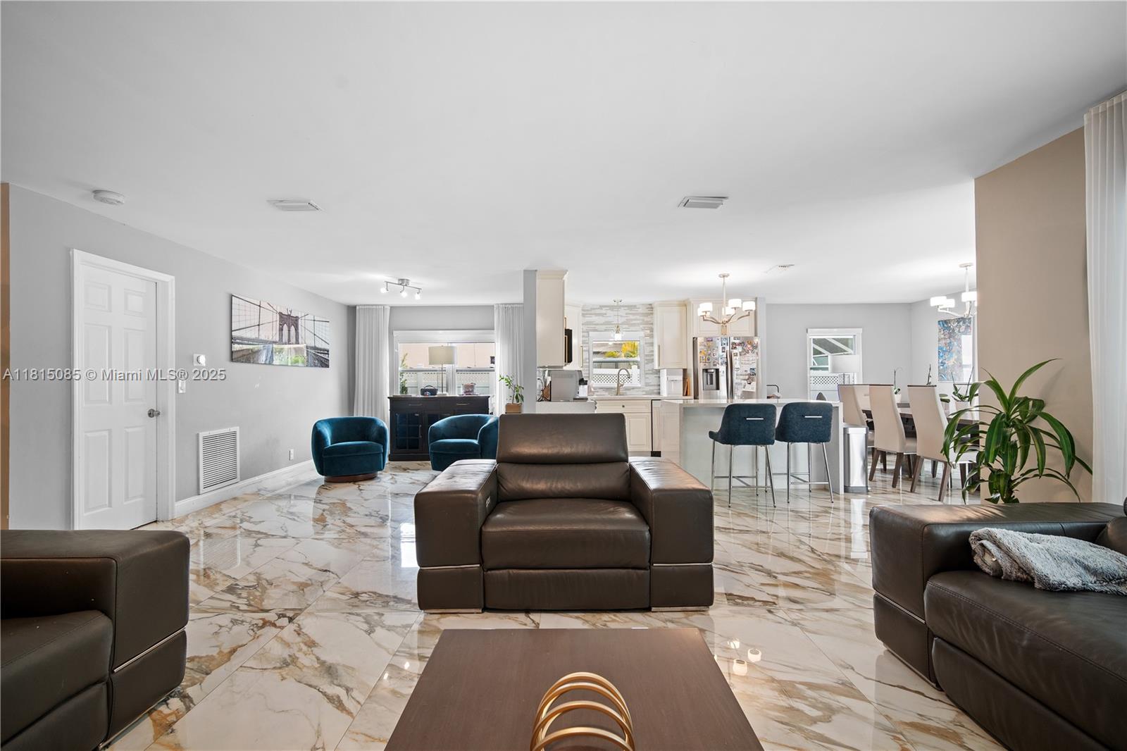 DEER RUN SPRINGS - Residential