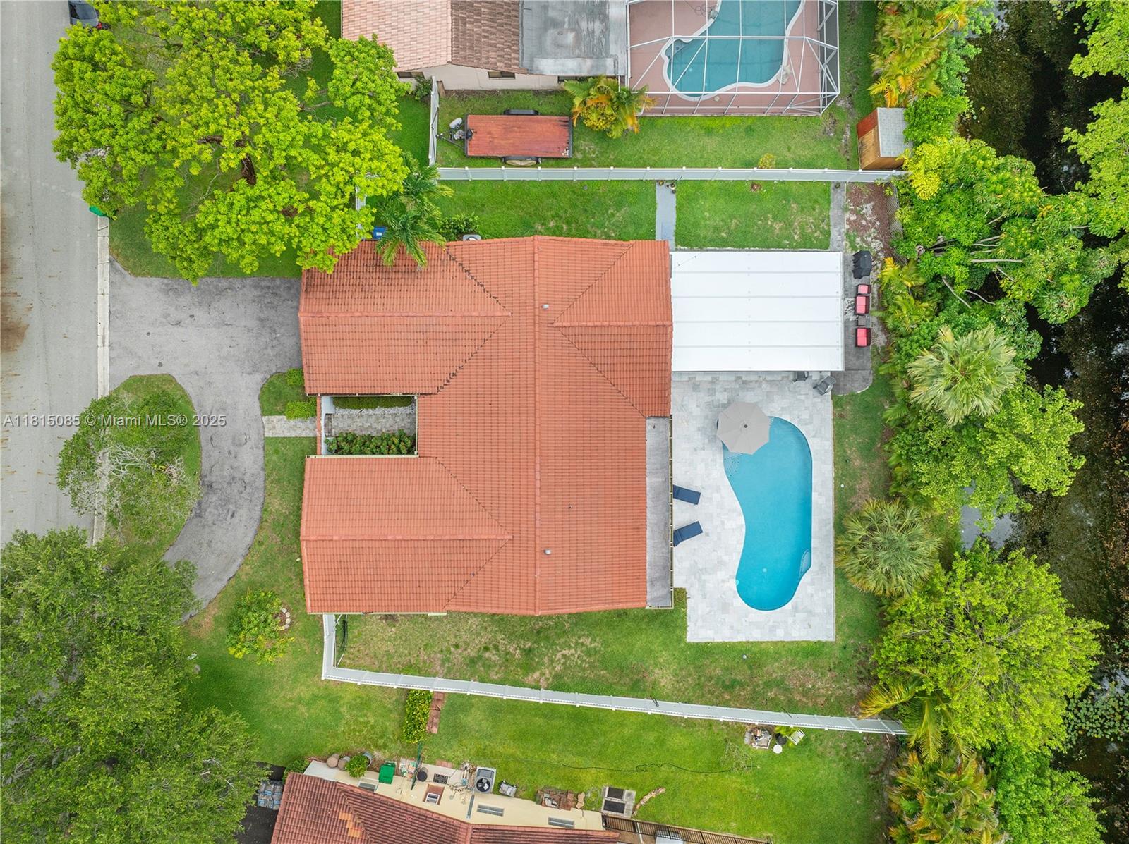 DEER RUN SPRINGS - Residential