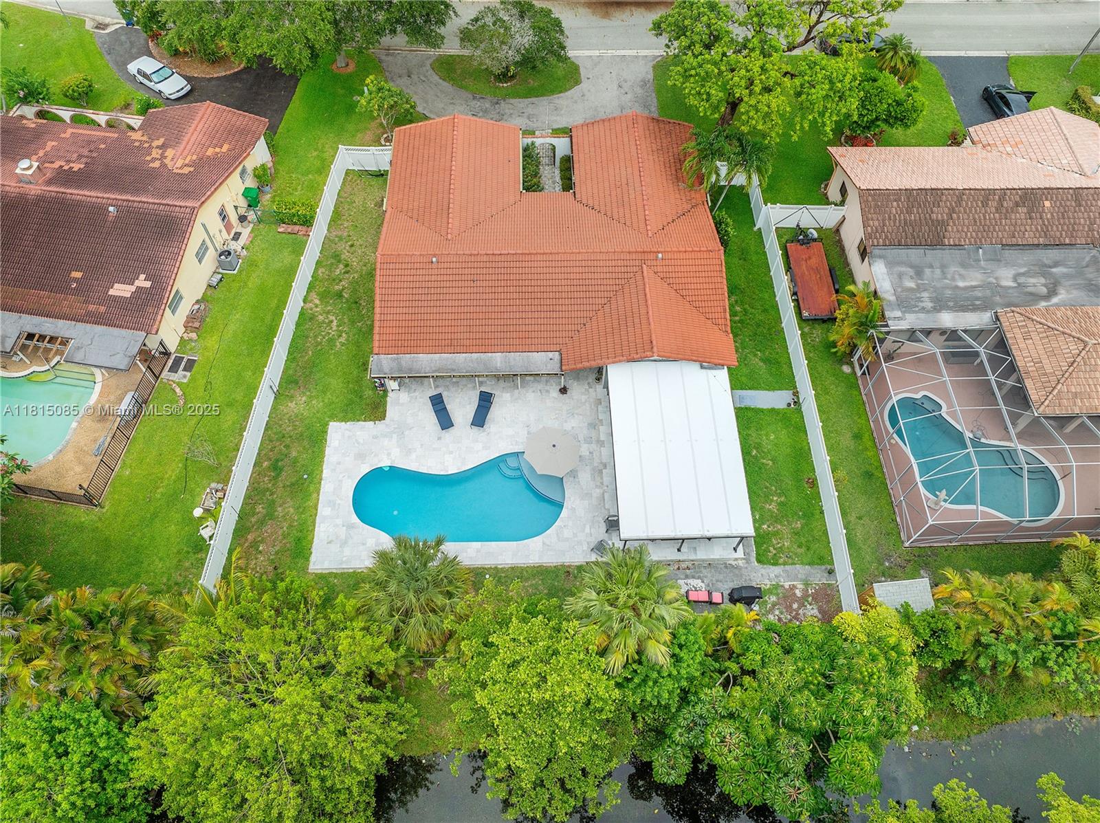 DEER RUN SPRINGS - Residential