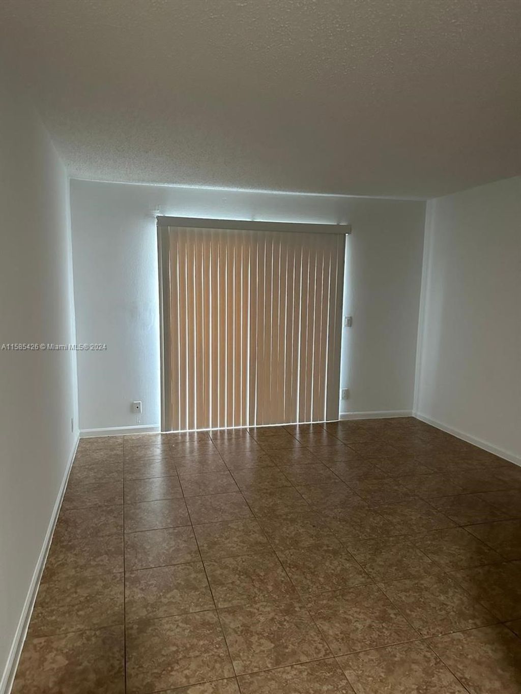 Photo of 1500 N Congress Ave #B44, West Palm Beach, FL 33401 (MLS # A11585426)