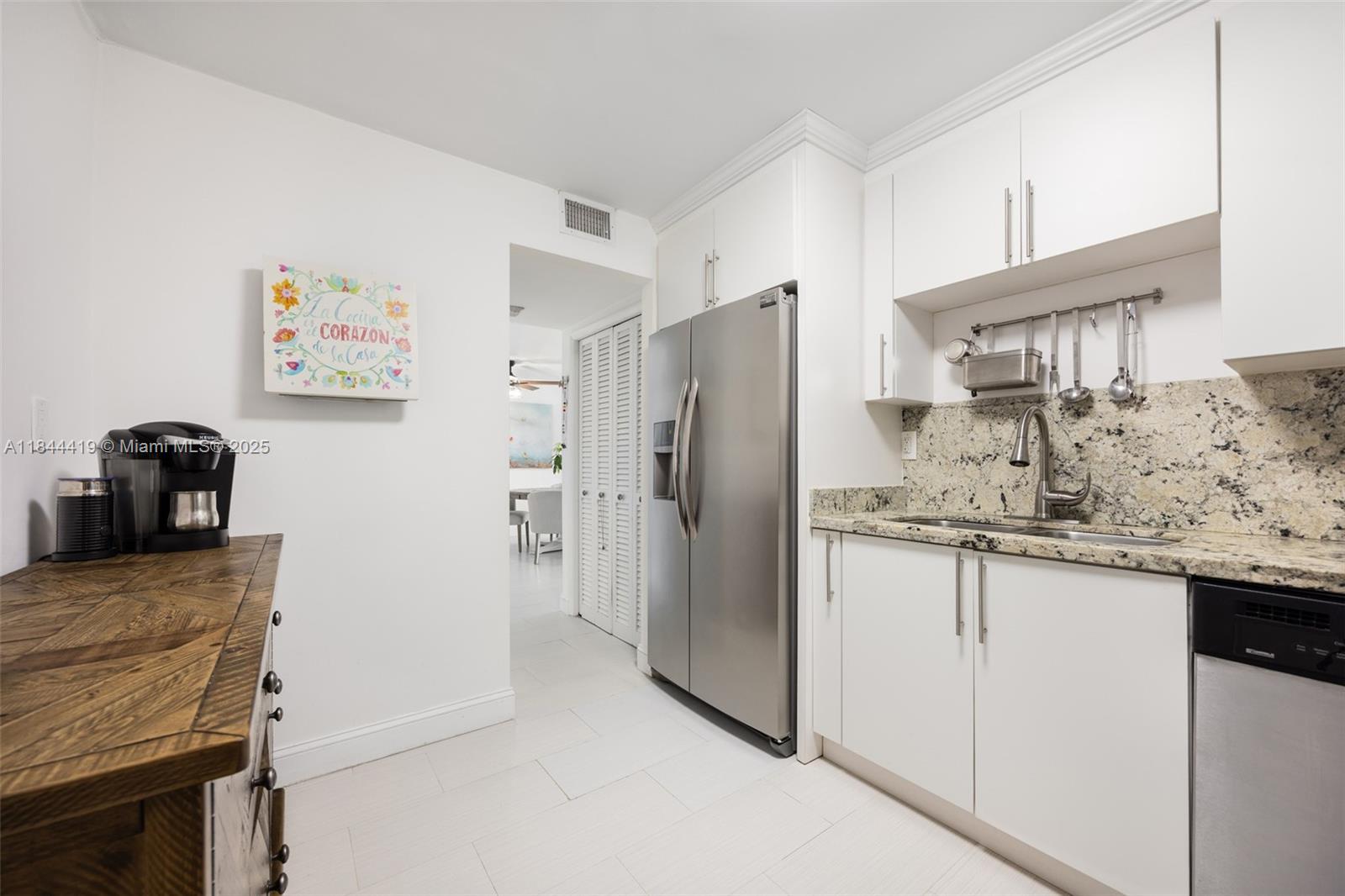 ST REGIS APTS CONDO - Residential