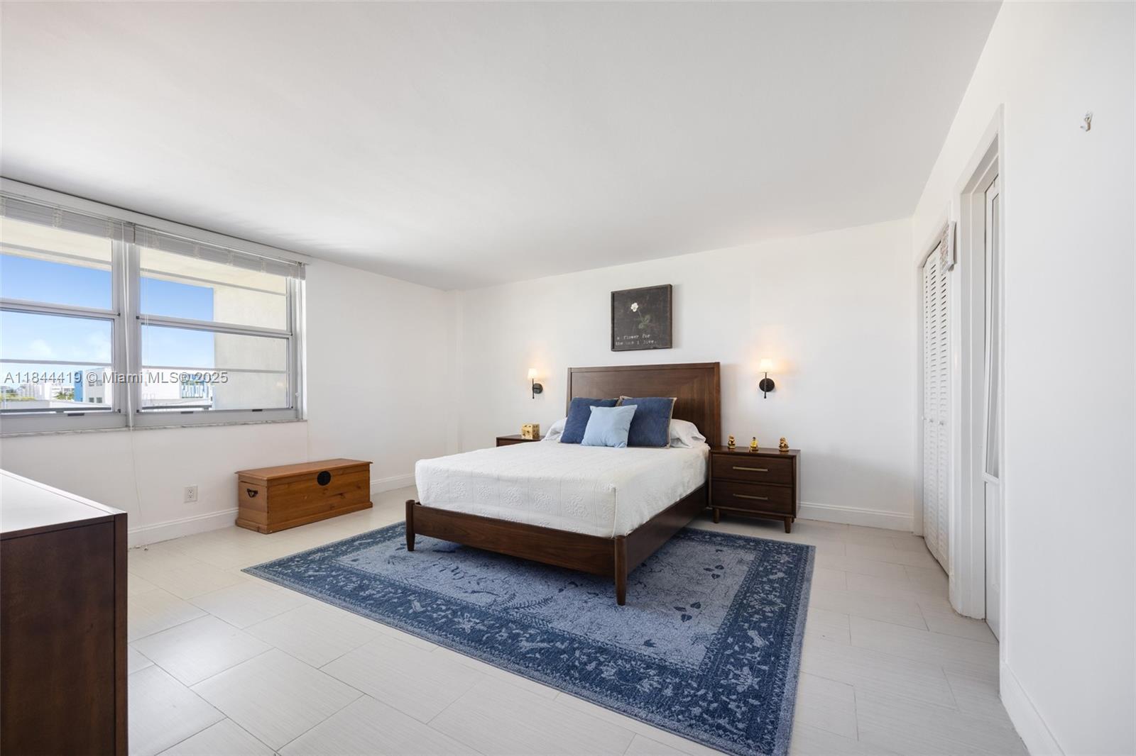 ST REGIS APTS CONDO - Residential