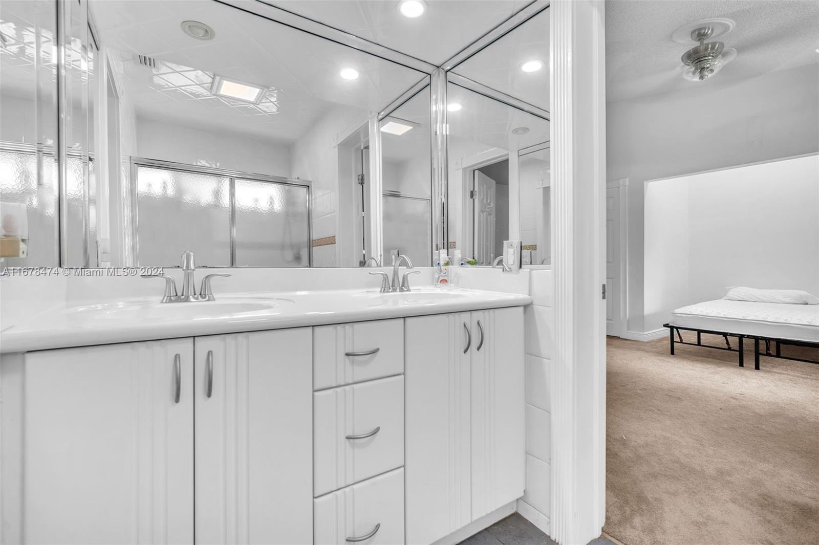 FLORIDA FRUIT LAND COMPAN - Residential