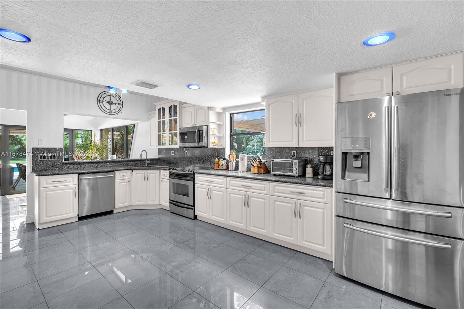 FLORIDA FRUIT LAND COMPAN - Residential