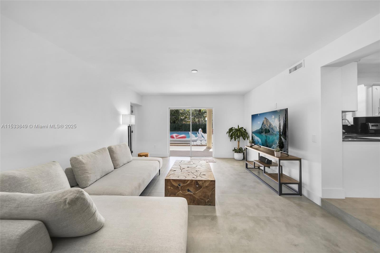 620 SW 22nd Rd