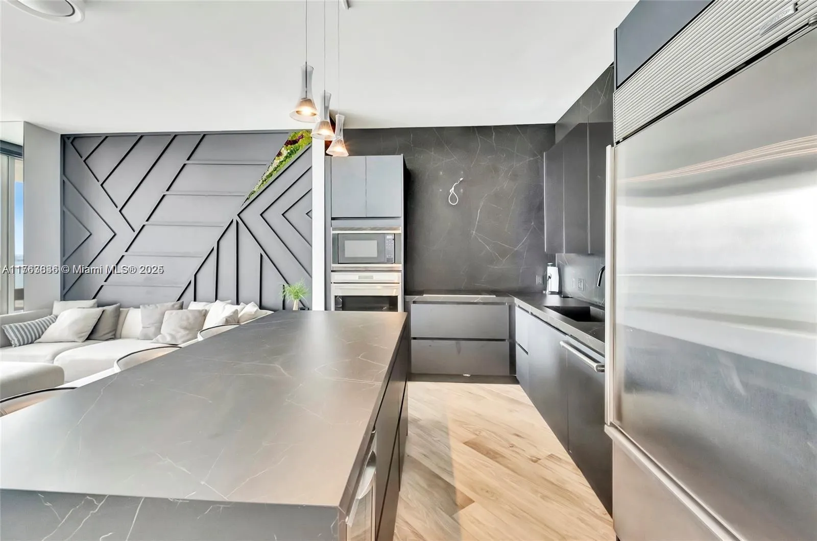 Miami, Florida 33137, United States, 2 Bedrooms Bedrooms, ,2 BathroomsBathrooms,Residential,Active,90795