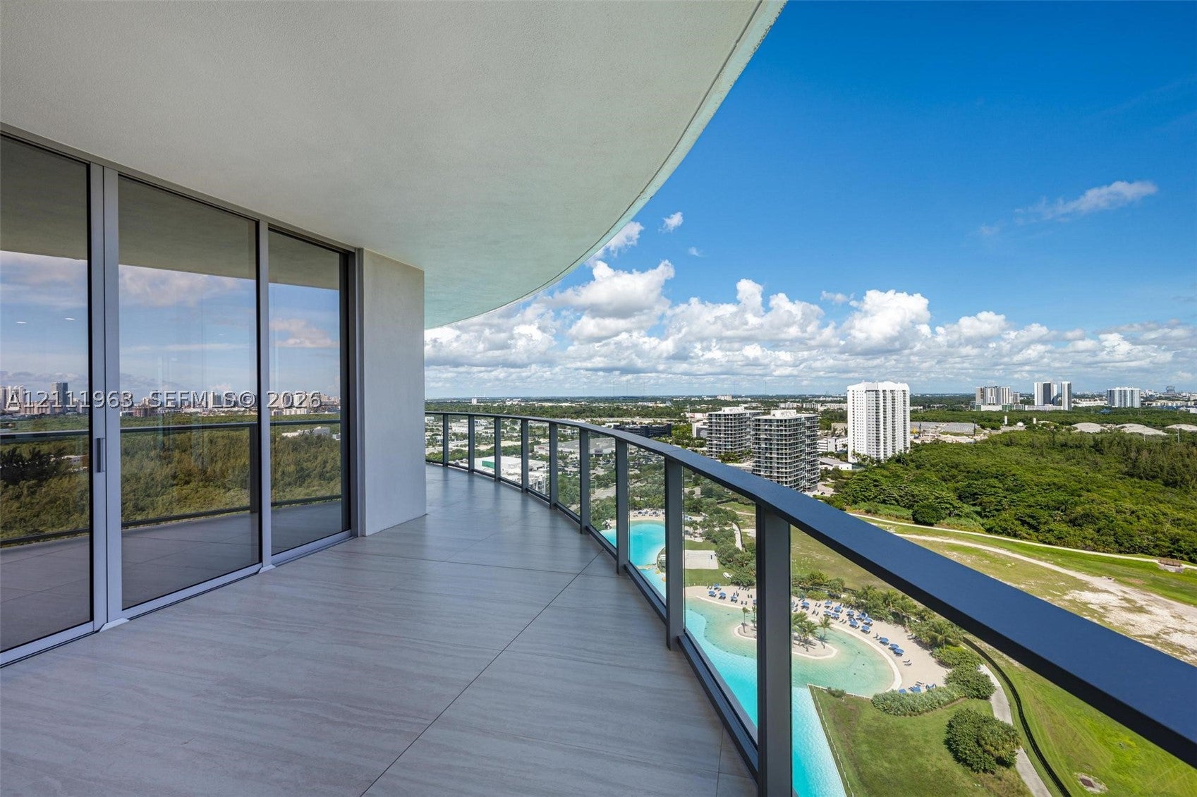 2411 Laguna Cir 2311