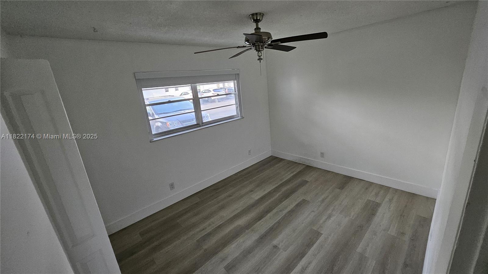 DANIANS NO 2 CONDO - Residential