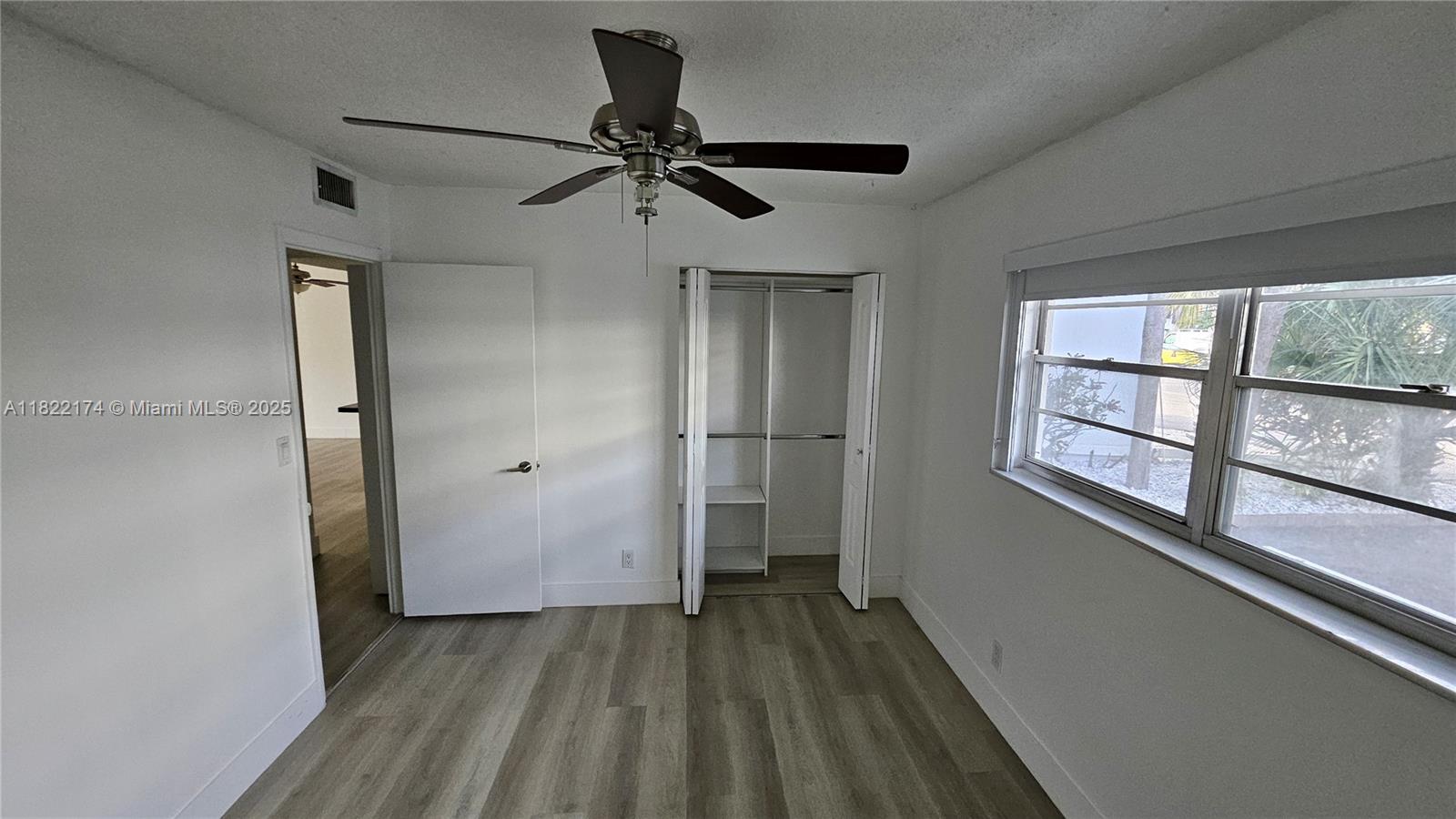DANIANS NO 2 CONDO - Residential