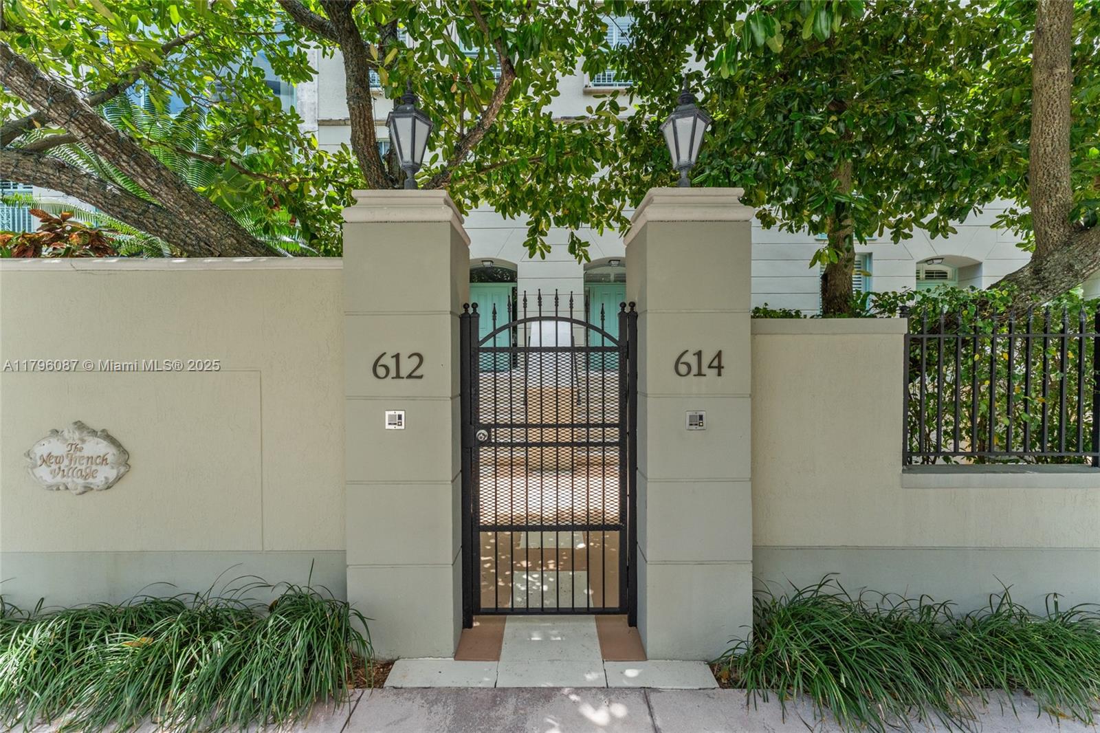 614 Valencia Ave 103