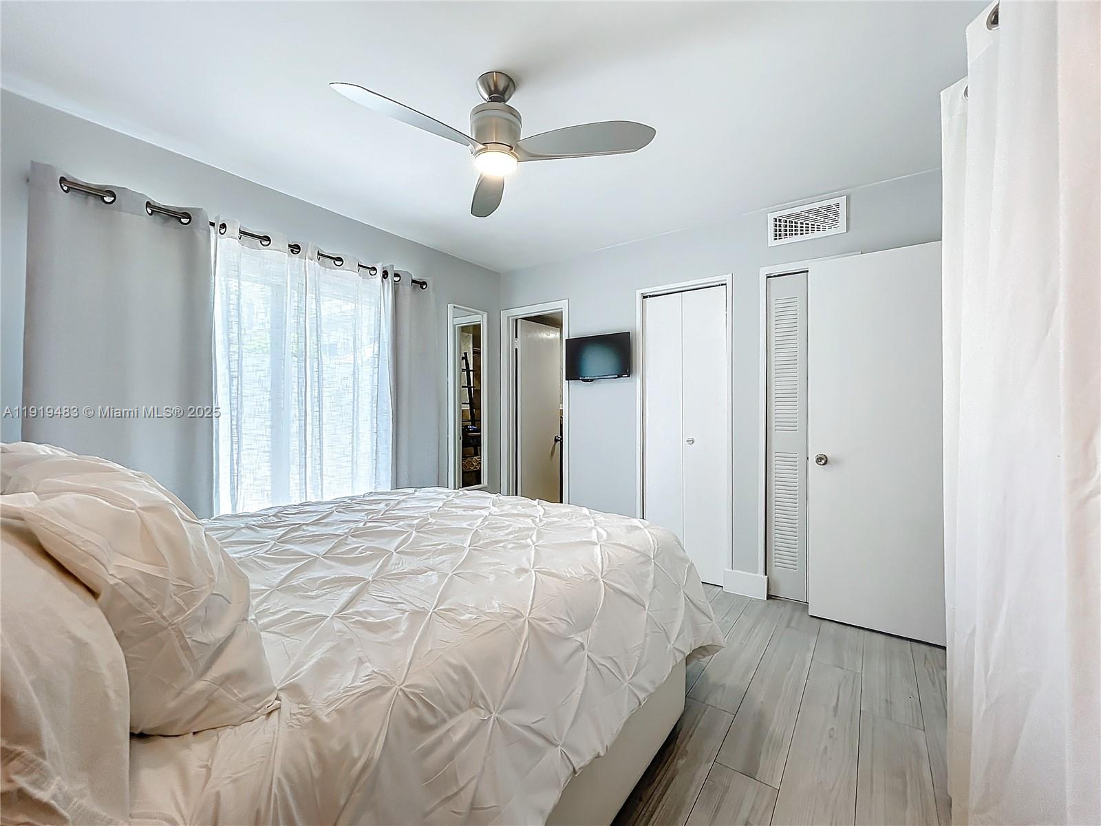 MORNINGSIDE PALMS CONDO - Residential